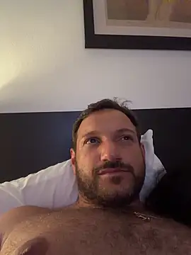 JonJ0 online show from February 15, 1:57 am