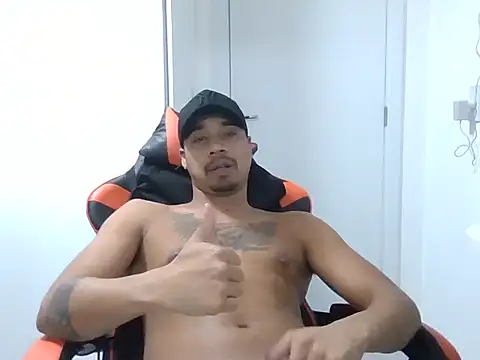 Juninho10c online show from November 8, 4:23 am