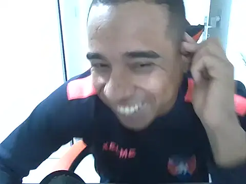 Juninho10c online show from November 18, 12:16 am