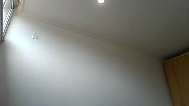 Juninho10c online show from December 3, 10:13 am