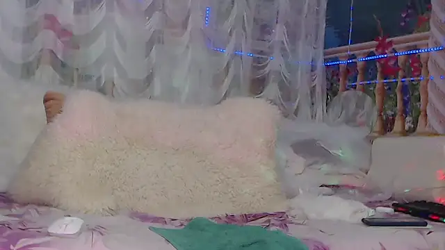 NightOrhideya online show from February 21, 9:02 am