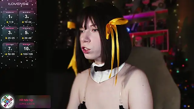 Snapshot of freya_sunny chatting on December 26, 7:13 am freya sunny online show from December 26, 7:13 am