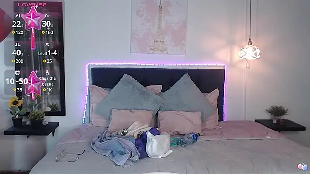 vaness weet online show from December 27, 7:35 pm