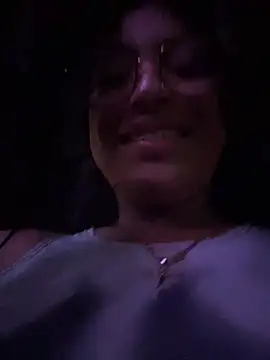 vaness weet online show from January 18, 11:43 am