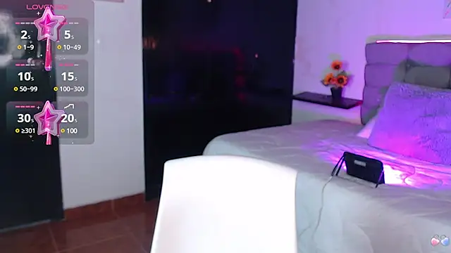 vaness weet online show from January 30, 11:55 pm