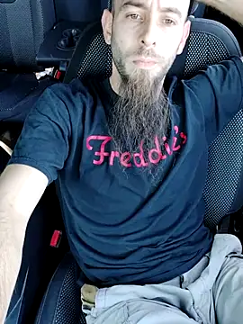 Snapshot of JohnnyFaster chatting on October 5, 8:18 pm JohnnyFaster online show from October 5, 8:18 pm