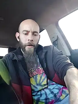 Snapshot of JohnnyFaster chatting on November 23, 3:45 pm JohnnyFaster online show from November 23, 3:45 pm