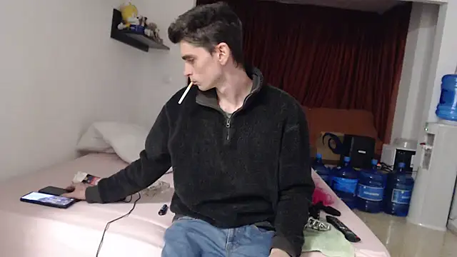 Snapshot of OnlySolovicio chatting on November 27, 9:06 pm OnlySolovicio online show from November 27, 9:06 pm