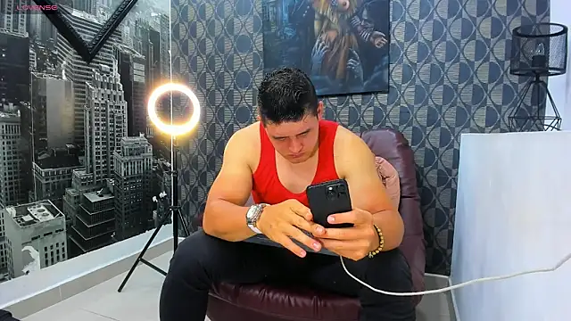 Leonsmoron online show from December 20, 1:12 am