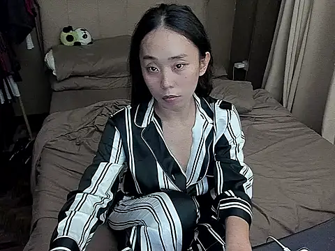 MissAyaCollins online show from April 23, 10:25 am