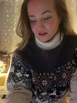 Lady  Maria online show from December 14, 9:45 pm