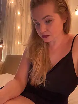 Lady  Maria online show from February 12, 4:00 pm