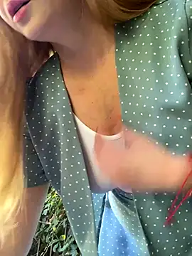 Lady  Maria online show from September 24, 9:45 am