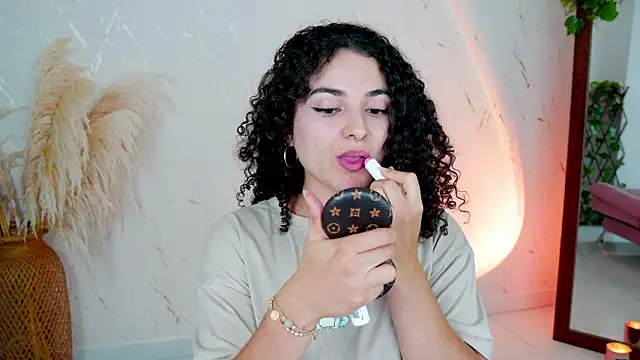 merida bell18 online show from March 17, 11:19 pm