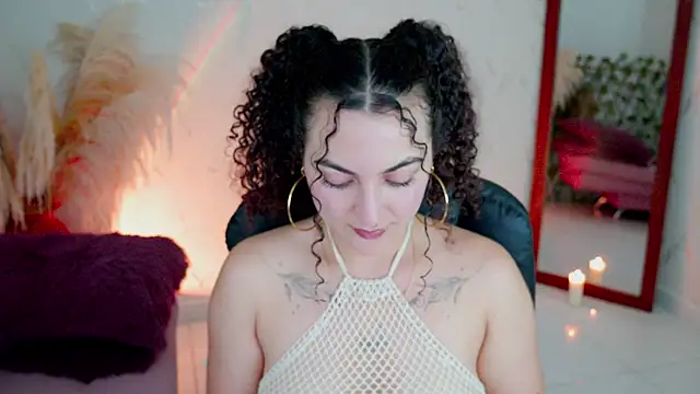 merida bell18 online show from April 29, 8:15 pm