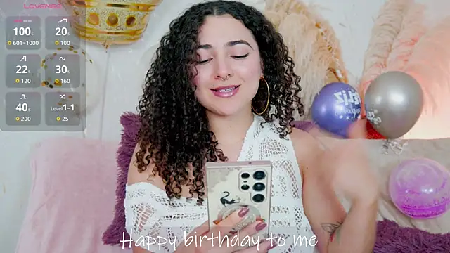 merida bell18 online show from June 29, 8:53 pm