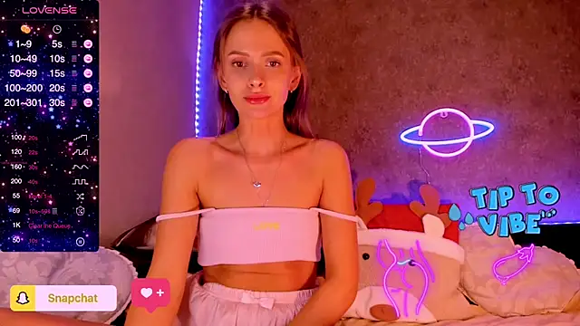 Snapshot of madina_taher chatting on January 15, 12:36 pm madina taher online show from January 15, 12:36 pm