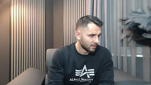 Antoniodiamond online show from September 19, 7:03 pm