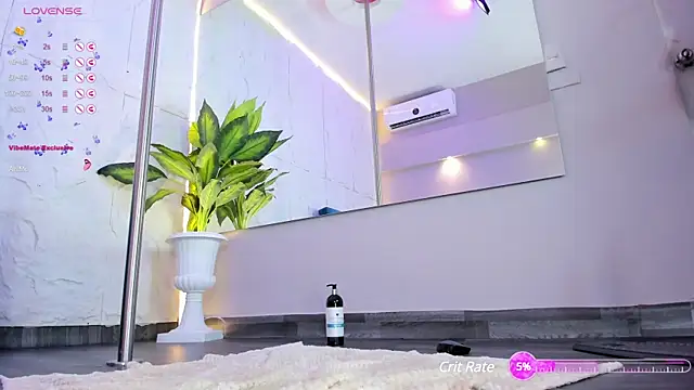 Snapshot of SaraFerrerx chatting on March 7, 11:49 pm SaraFerrerx online show from March 7, 11:49 pm