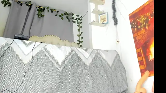 Snapshot of khalyn_jenner chatting on January 7, 12:24 am khalyn jenner online show from January 7, 12:24 am