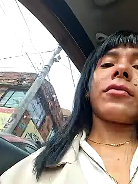 Snapshot of Doll_Loren chatting on March 7, 7:27 pm Doll Loren online show from March 7, 7:27 pm