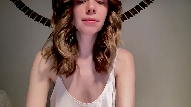 Nikki Mimimi online show from December 29, 10:12 am