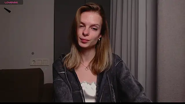 ly lydia online show from February 6, 3:06 am