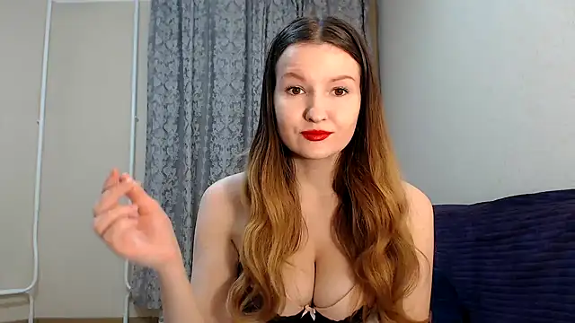 SecretWithJessie online show from December 12, 5:59 pm