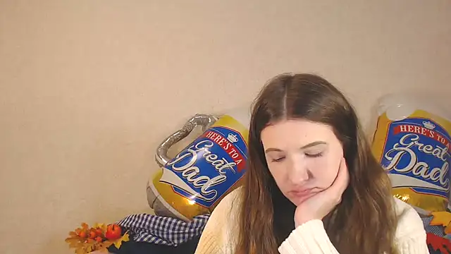 SecretWithJessie online show from October 7, 10:45 am