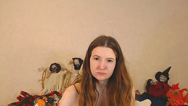 SecretWithJessie online show from October 17, 8:50 am