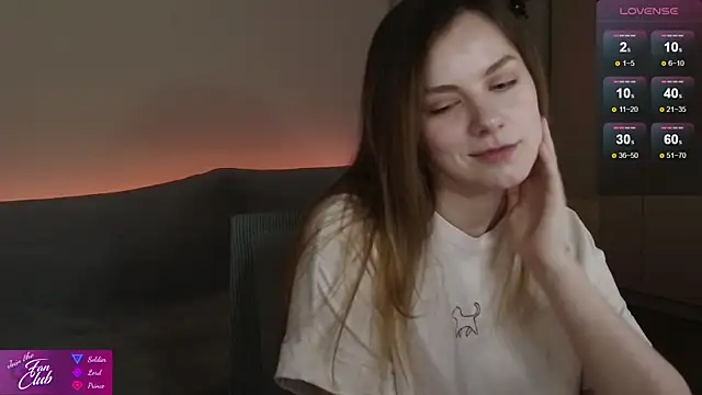 Snapshot of Ali_Cooper chatting on December 5, 12:44 pm Ali Cooper online show from December 5, 12:44 pm