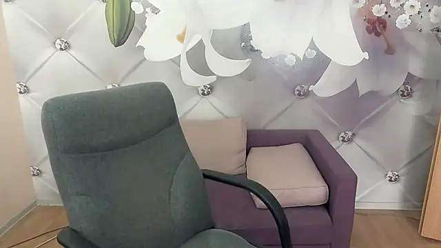 SweetArtemis online show from February 18, 11:17 am