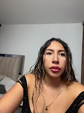 daniela henao online show from February 5, 11:09 pm