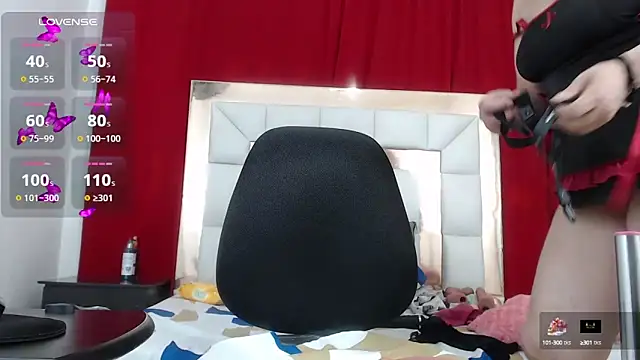 candyrojas online show from February 19, 6:00 am