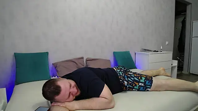 LindyVSAndy online show from April 21, 2:15 am