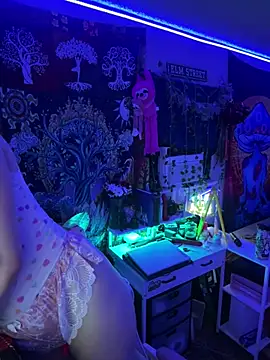 Cutiepiespanks online show from March 12, 4:19 am