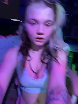 Cutiepiespanks online show from March 21, 2:07 am