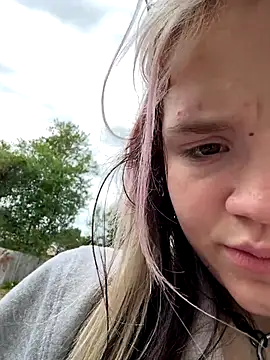 Cutiepiespanks online show from October 3, 7:11 pm