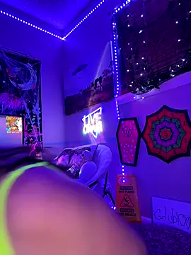 Cutiepiespanks online show from October 14, 11:38 pm