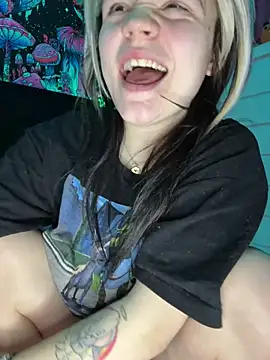 Cutiepiespanks online show from April 22, 1:08 am