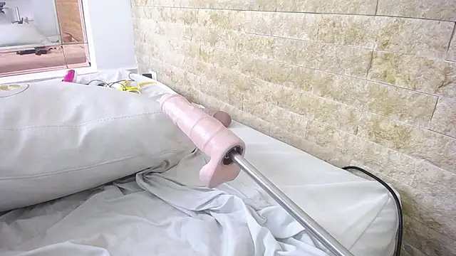 Snapshot of allice_green chatting on February 22, 10:40 am allice green online show from February 22, 10:40 am