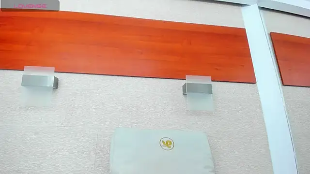 Snapshot of allice_green chatting on March 10, 2:39 am allice green online show from March 10, 2:39 am