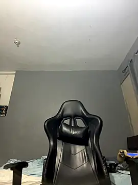 Snapshot of JayJayRod chatting on October 15, 12:00 am JayJayRod online show from October 15, 12:00 am