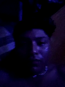 000002m online show from May 23, 6:07 am