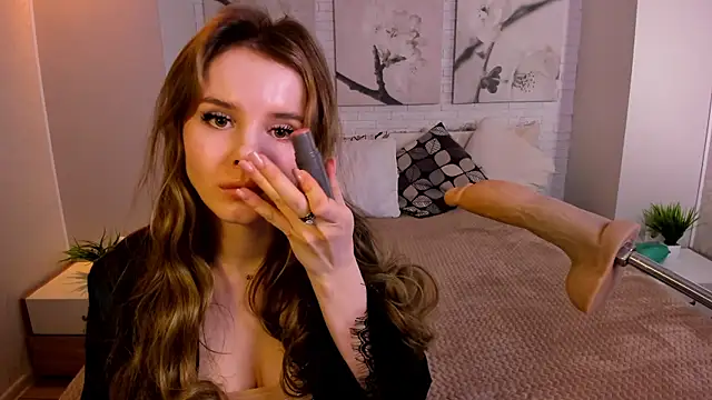 Betty June online show from February 15, 3:42 am