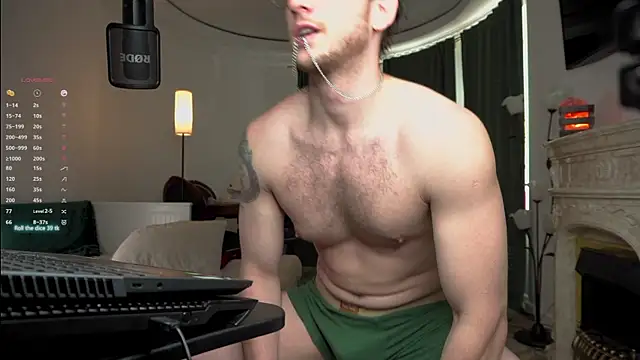 Snapshot of VIktorSecret chatting on June 20, 4:15 am VIktorSecret online show from June 20, 4:15 am