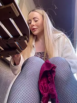 EmaSalis online show from March 12, 12:36 pm