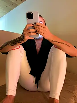 EmaSalis online show from September 19, 8:27 am