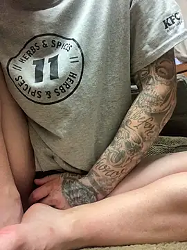 mommyslittlefemboy online show from November 5, 12:10 am