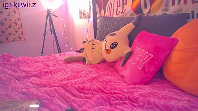 N1NT3NDH03 online show from February 27, 4:31 am